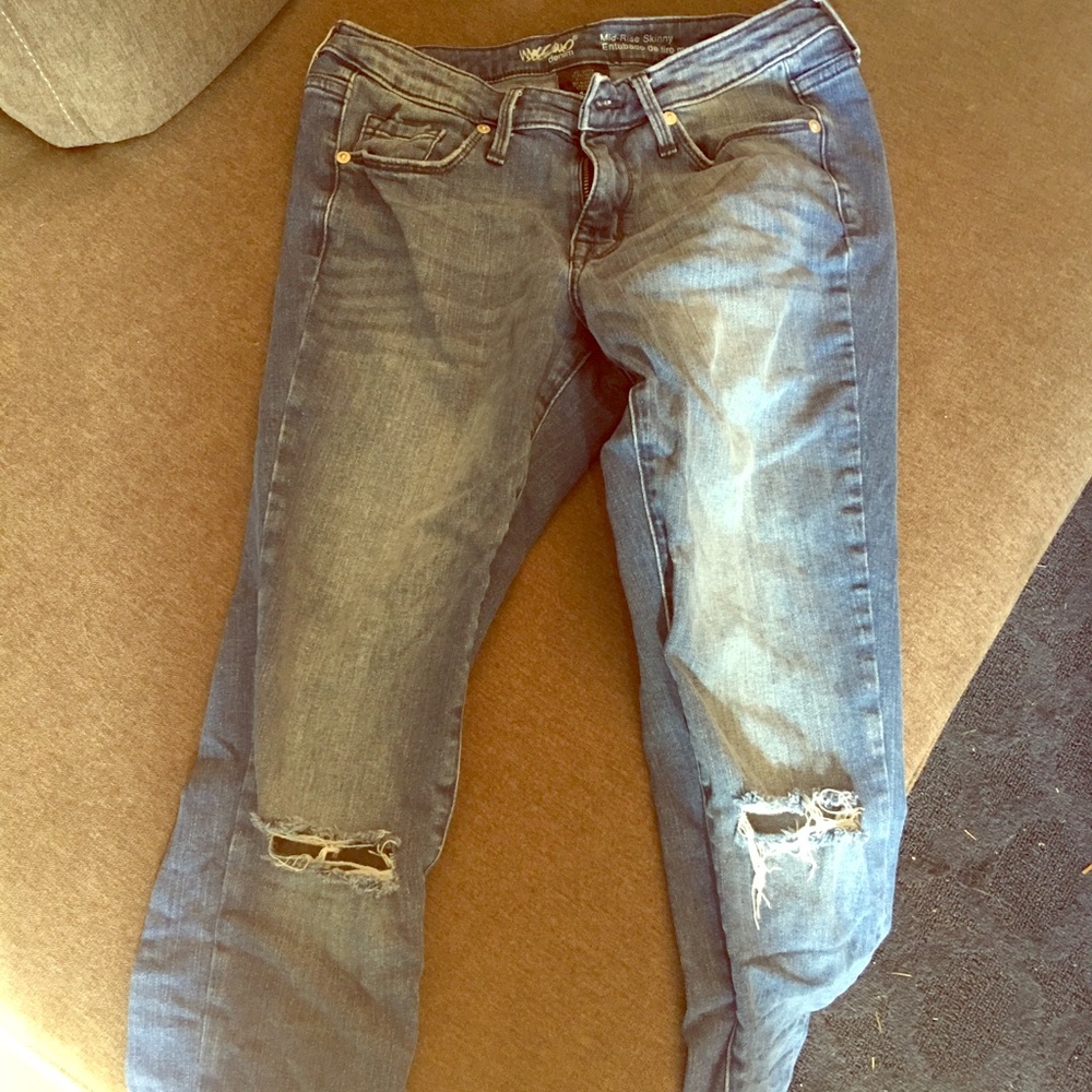 Massimo distresses skinny fit jeans